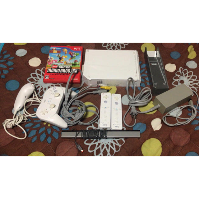Wii(ウィー)のleasty様専用 エンタメ/ホビーのゲームソフト/ゲーム機本体(家庭用ゲーム機本体)の商品写真