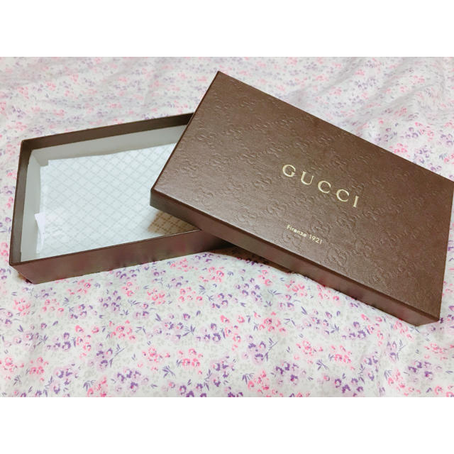 Gucci(グッチ)のGUCCI 箱 お財布にも♩美品 レディースのバッグ(ショップ袋)の商品写真