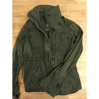 アバクロンビーアンドフィッチ(Abercrombie&Fitch)の☆美品☆クラッシュ加工 アバクロミリタリ〜ジャケット(ミリタリージャケット)