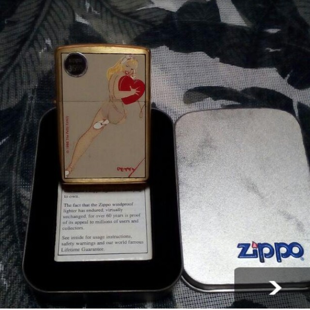 ZIPPO(ジッポー)のジッポー　PETTY メンズのファッション小物(タバコグッズ)の商品写真