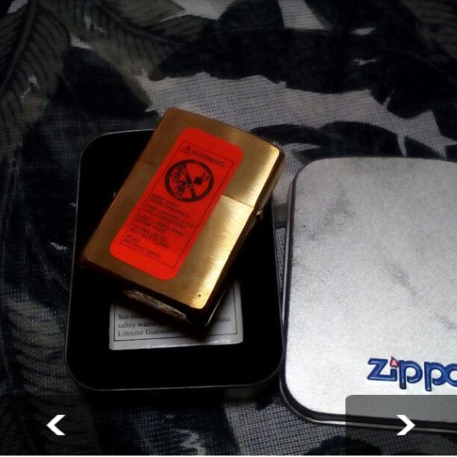 ZIPPO(ジッポー)のジッポー　PETTY メンズのファッション小物(タバコグッズ)の商品写真