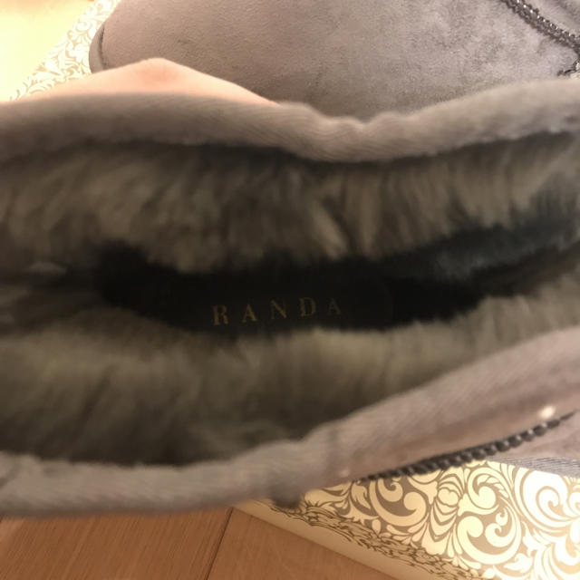 RANDA(ランダ)のムートーンブーツ 新品未使用 レディースの靴/シューズ(ブーツ)の商品写真