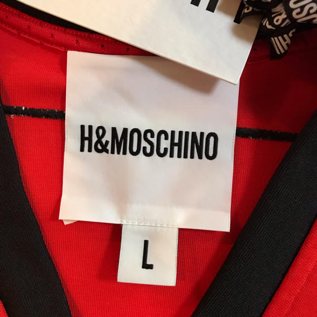 H&M(エイチアンドエム)のH&M MOSCHINO   コラボシャツ レディースのトップス(Tシャツ(半袖/袖なし))の商品写真