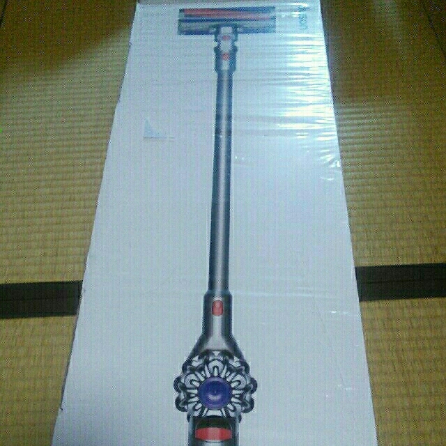 新品　Dyson V8 Fluffy+　SV10FFCOM2のサムネイル