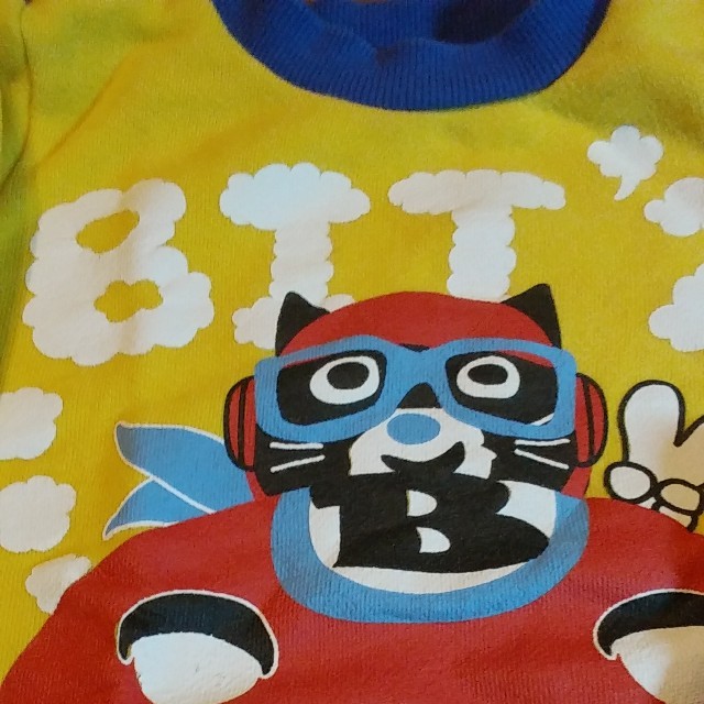 Bit'z(ビッツ)のビッツ トレーナー 90 キッズ/ベビー/マタニティのキッズ服男の子用(90cm~)(Tシャツ/カットソー)の商品写真