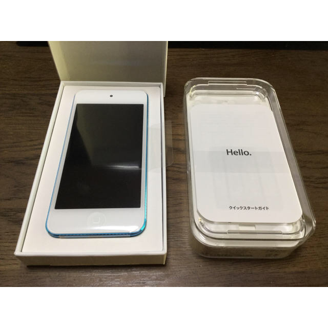 iPod touch(アイポッドタッチ)の★新品★ iPod touch 64GB ブルー  スマホ/家電/カメラのオーディオ機器(ポータブルプレーヤー)の商品写真