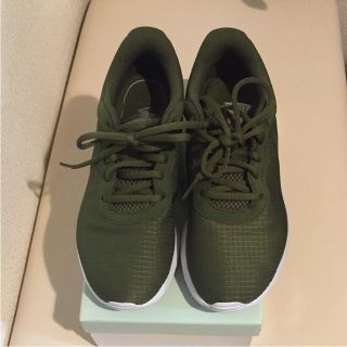 ナイキ(NIKE)のNIKE ♡スニーカー タンジュン(スニーカー)