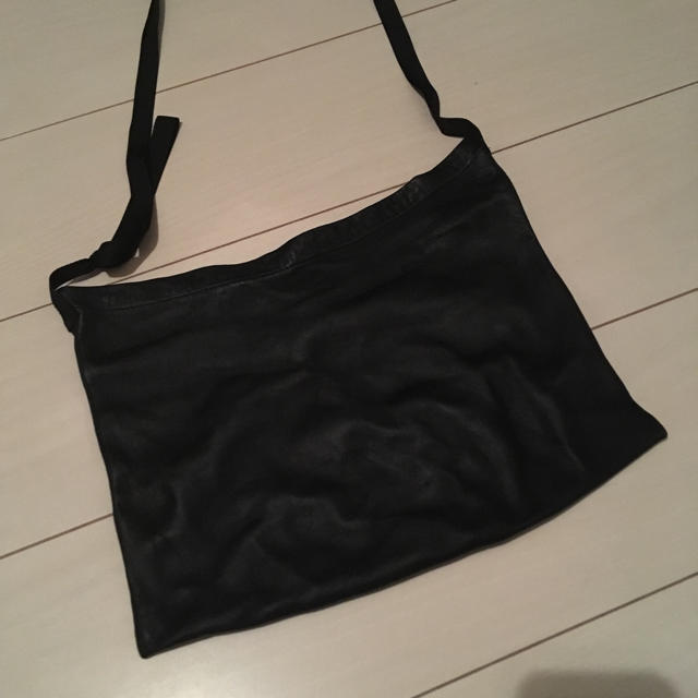 1LDK SELECT(ワンエルディーケーセレクト)のsoe WOMEN × ZEPTEPI  レザー ダンプポーチ レディースのバッグ(ショルダーバッグ)の商品写真