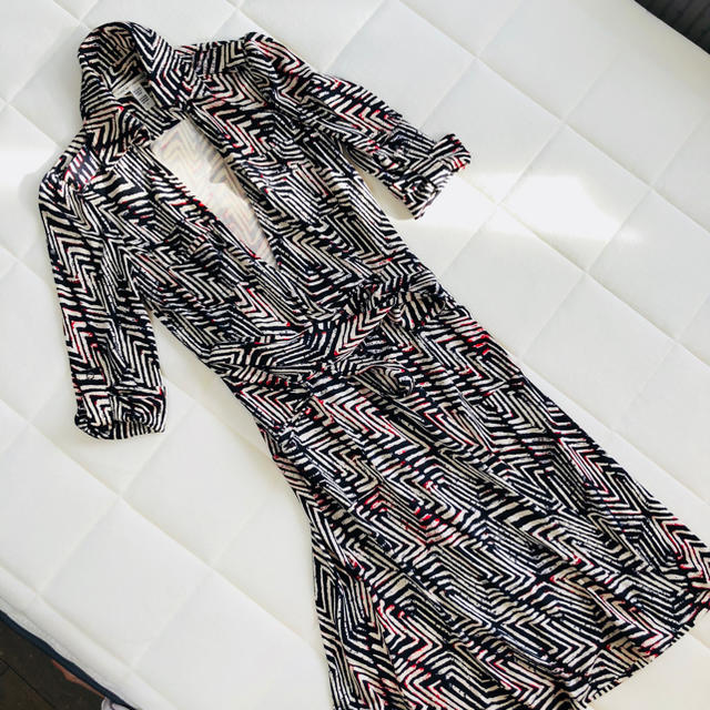 プチギフト 値下げ DVF シルクラップワンピ 4 - 通販 - www.happyhead.in