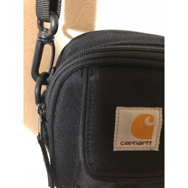 carhartt(カーハート)のcarhartt カーハート ショルダーバッグ メンズのバッグ(ショルダーバッグ)の商品写真