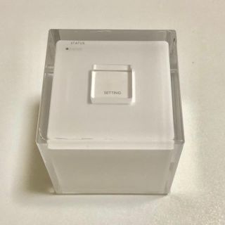 エーユー(au)のau ホームスポット キューブ Wi-Fiルーター(PC周辺機器)