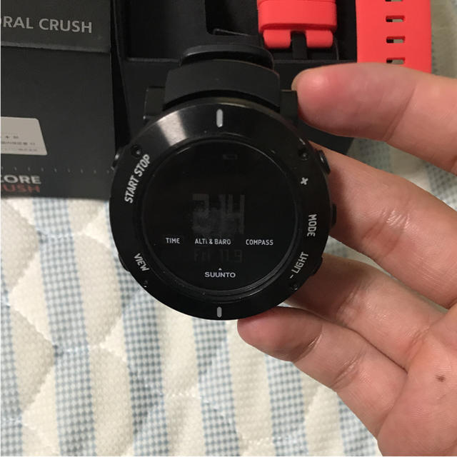 SUUNTO(スント)のスント コア コーラル クラッシュ メンズの時計(腕時計(デジタル))の商品写真