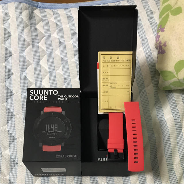 SUUNTO(スント)のスント コア コーラル クラッシュ メンズの時計(腕時計(デジタル))の商品写真