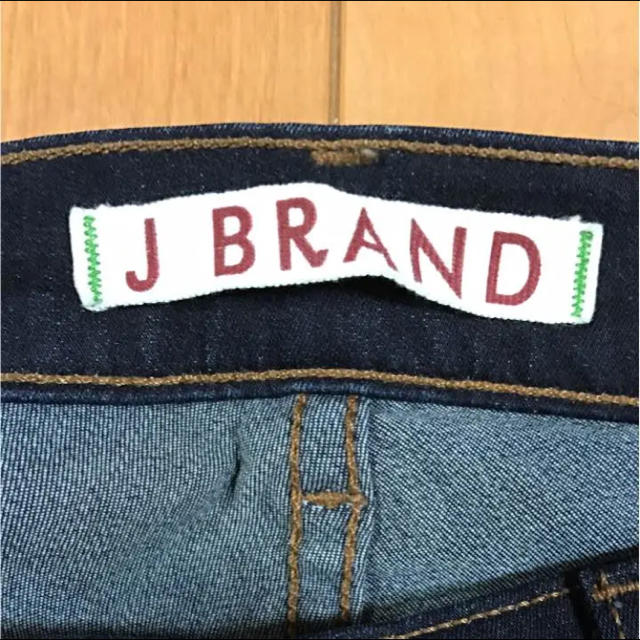 J BRAND(ジェイブランド)のJ BRAND スキニーパンツ 25 レディースのパンツ(デニム/ジーンズ)の商品写真