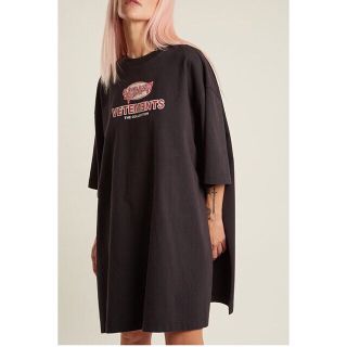 バレンシアガ(Balenciaga)のVETEMENTS SIDE SLIT TEE(Tシャツ/カットソー(半袖/袖なし))