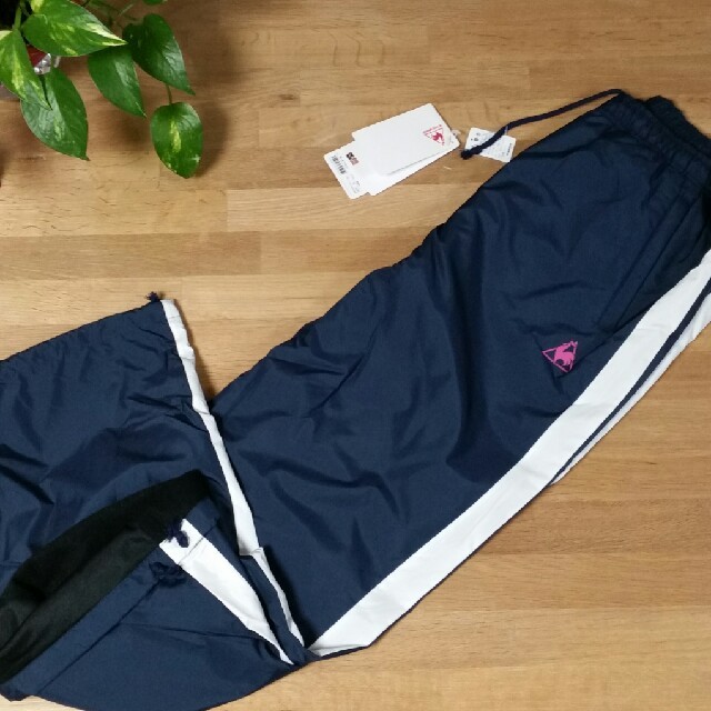 Le Coq Sportif ルコック シャカシャカ パンツ レディースの通販 By Fuji S Shop ルコックスポルティフならラクマ