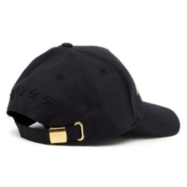 DIESEL(ディーゼル)の【新品】DIESEL ディーゼル キャップ 帽子 ブラック×ロゴゴールド メンズの帽子(キャップ)の商品写真