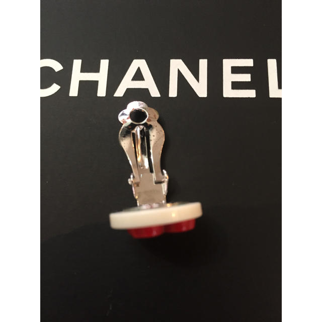 CHANEL イヤリング