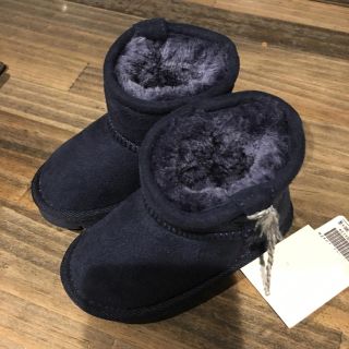 ザラキッズ(ZARA KIDS)のkids ムートンブーツ新品、未使用✨(ブーツ)