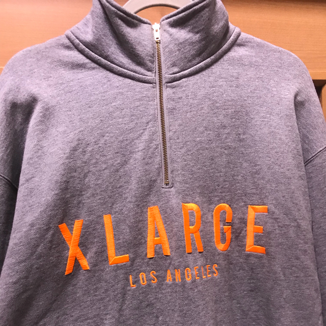 1着でも送料無料-X-LARGE エクストララージ ハーフジップ グ•リーン