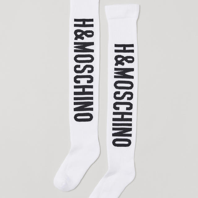 MOSCHINO(モスキーノ)のめぐみ9559さま専用 キッズ/ベビー/マタニティのこども用ファッション小物(靴下/タイツ)の商品写真