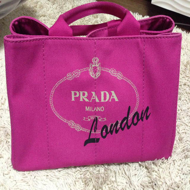 欲しいの PRADA - ☆PRADA☆ロンドン限定カナパトート♡ トートバッグ ...