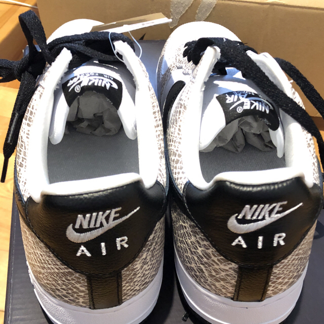 NIKE(ナイキ)のmm23様 専用 Airforce1 cocoa snake 本日発送可！ メンズの靴/シューズ(スニーカー)の商品写真