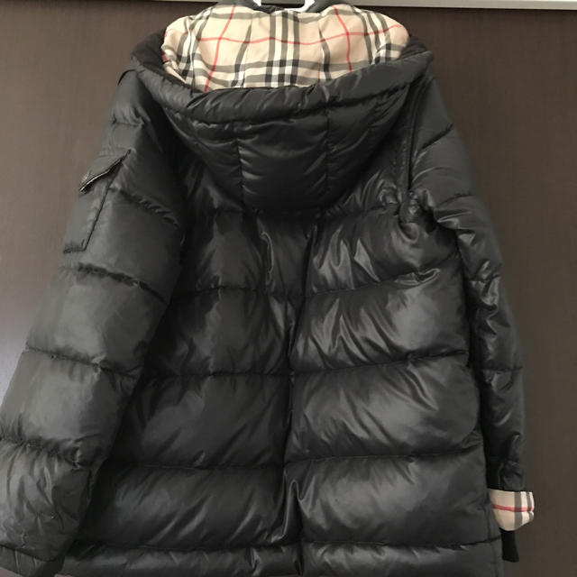 BURBERRY(バーバリー)のバーバリーロンドン ダウンジャケット 黒 150 キッズ/ベビー/マタニティのキッズ服男の子用(90cm~)(ジャケット/上着)の商品写真