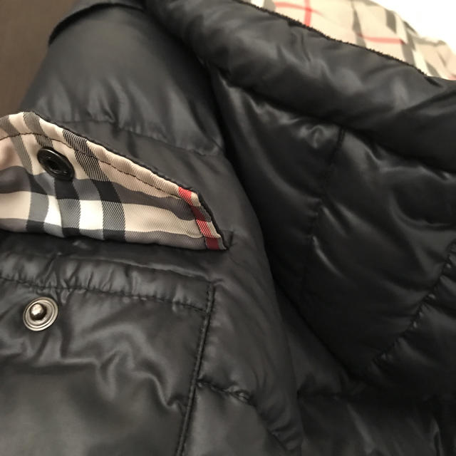 BURBERRY(バーバリー)のバーバリーロンドン ダウンジャケット 黒 150 キッズ/ベビー/マタニティのキッズ服男の子用(90cm~)(ジャケット/上着)の商品写真