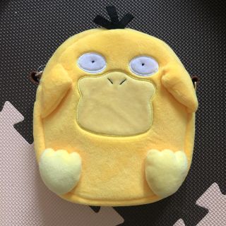 ポケモン(ポケモン)のポケットモンスター ぬいぐるみポシェット コダック(キャラクターグッズ)