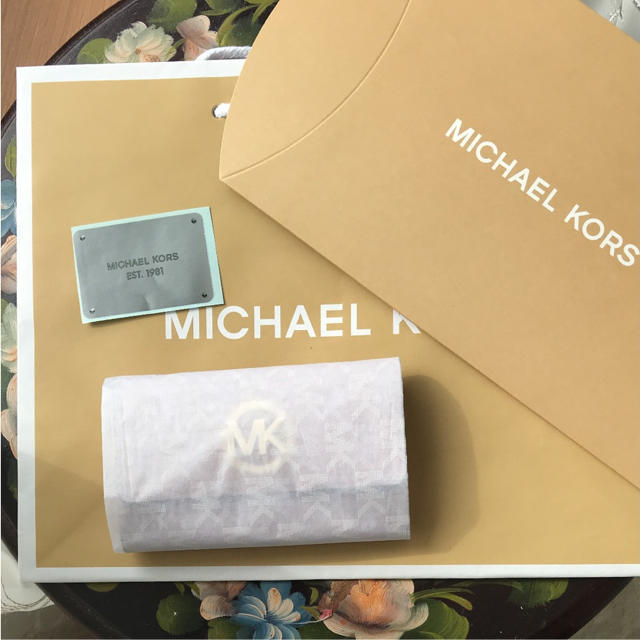 Michael Kors(マイケルコース)のマイケルコース キーケース 新品未使用 レディースのファッション小物(キーケース)の商品写真