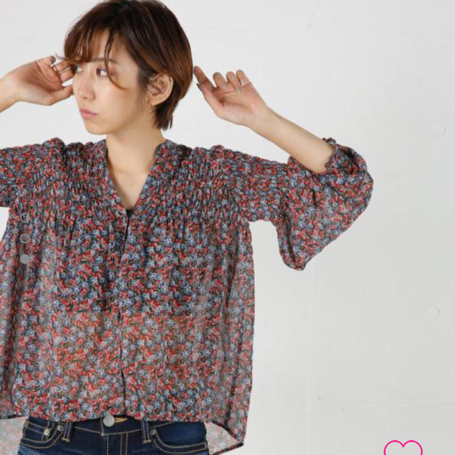 moussy(マウジー)のMOUSSY スモック ブラウス レディースのトップス(シャツ/ブラウス(長袖/七分))の商品写真