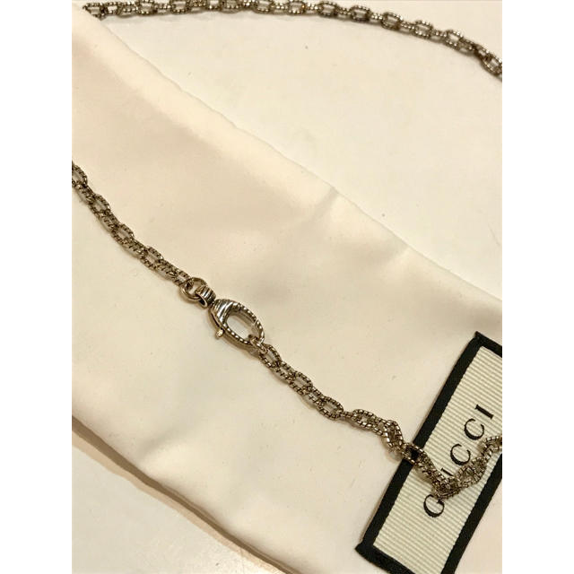 Gucci(グッチ)のGUCCI インターロッキングG ペンダント シルバーネックレス メンズのアクセサリー(ネックレス)の商品写真