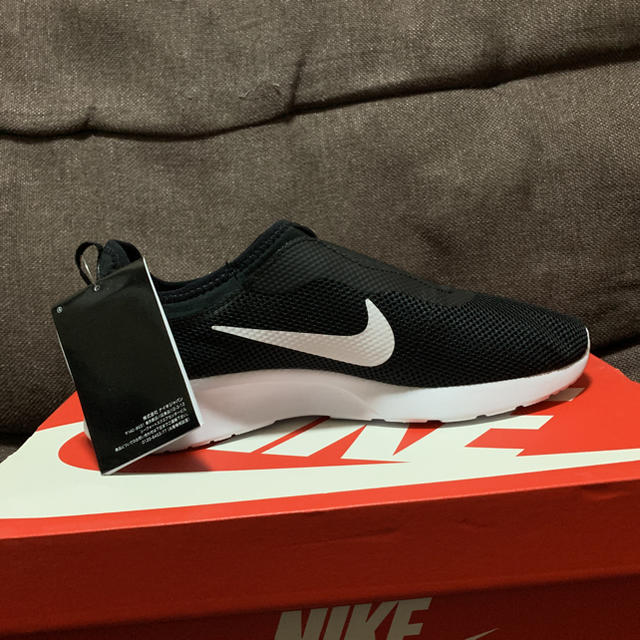 NIKE(ナイキ)のNIKE TANJUN SLIP ナイキ タンジュン スリップ レディースの靴/シューズ(スニーカー)の商品写真