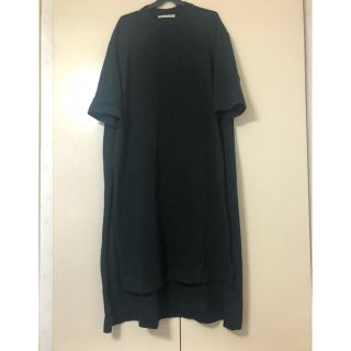 アクネ(ACNE)のACNE STUDIOS スリットロングトップス(Tシャツ(半袖/袖なし))