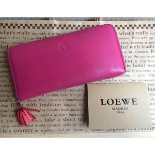 ロエベ(LOEWE)の☆のりのりこ様 LOEWE ラウンドジップ 長財布☆(財布)