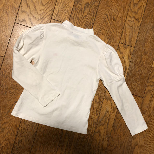 BURBERRY(バーバリー)の美品 Burberry kids 120 キッズ/ベビー/マタニティのキッズ服女の子用(90cm~)(Tシャツ/カットソー)の商品写真