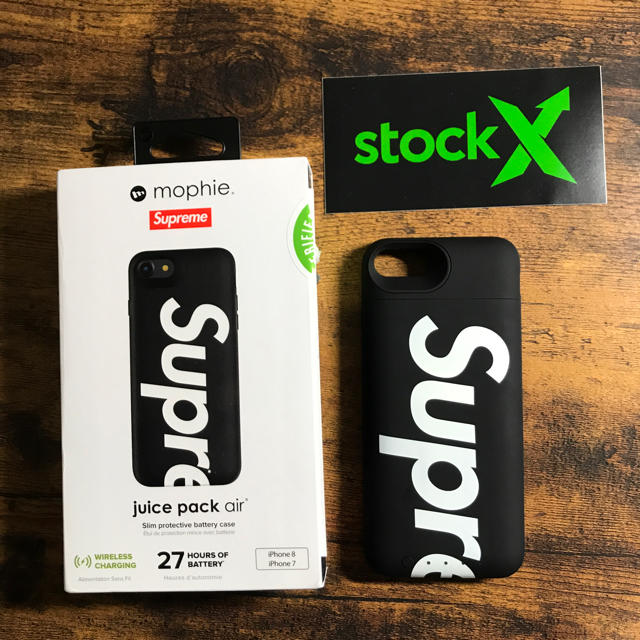 Supreme mophie iPhone 8 Juice Pack Air 黒