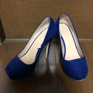 ザラ(ZARA)のZARA BASIC スエードハイヒール 38  ブルー(ハイヒール/パンプス)