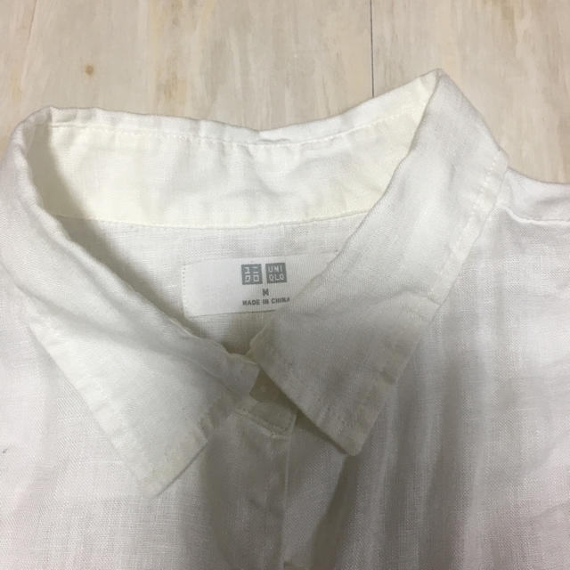 UNIQLO(ユニクロ)のマイ様専用UNIQLO 麻素材のブラウス Mサイズ 白 レディースのトップス(シャツ/ブラウス(長袖/七分))の商品写真