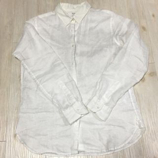 ユニクロ(UNIQLO)のマイ様専用UNIQLO 麻素材のブラウス Mサイズ 白(シャツ/ブラウス(長袖/七分))