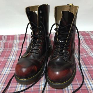 ドクターマーチン(Dr.Martens)のキキにゃん様 Dr.Martens スチールトゥ 10ホール UK5(ブーツ)