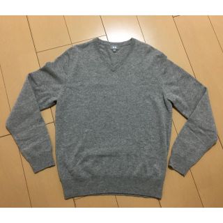 ユニクロ(UNIQLO)のUNIQLO カシミア100%セーター M(ニット/セーター)