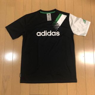 アディダス(adidas)のadidasキッズシャツ(Tシャツ/カットソー)