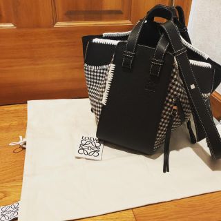 ロエベ(LOEWE)のロエベ♡ ハンモック 新品未使用(ハンドバッグ)