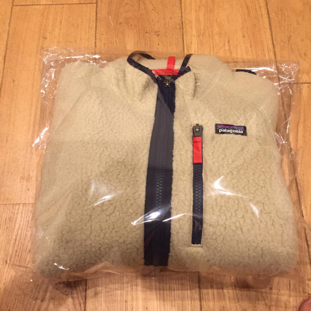 本日限定値下げ！Patagonia ボーイズ レトロパイルジャケット