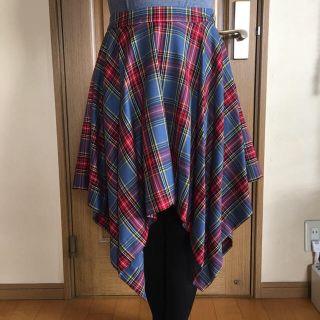 ヴィヴィアンウエストウッド(Vivienne Westwood)のVivienne Westwood Red Label のスカート(ひざ丈スカート)