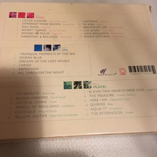 Relaxing moods yoga spa pilates エンタメ/ホビーのCD(ヒーリング/ニューエイジ)の商品写真