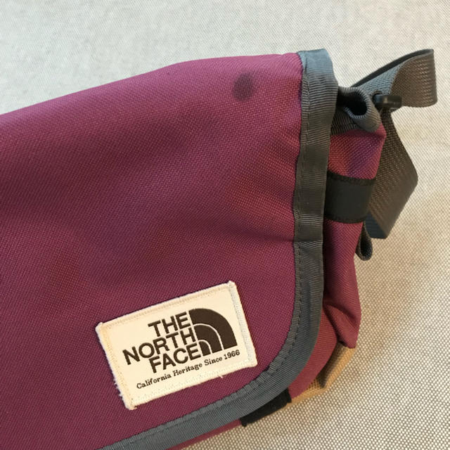 THE NORTH FACE(ザノースフェイス)の［ノースフェイス］キッズ ショルダー バッグ パープル キッズ/ベビー/マタニティのこども用バッグ(ポシェット)の商品写真