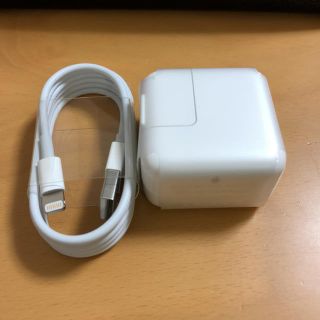 アップル(Apple)の新品 アイフォーン充電器(バッテリー/充電器)